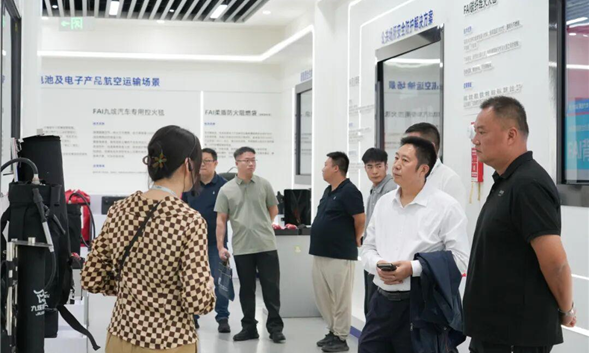 新疆生产建设兵团第二师铁门关市应急管理局一行赴九垓装备调研交流